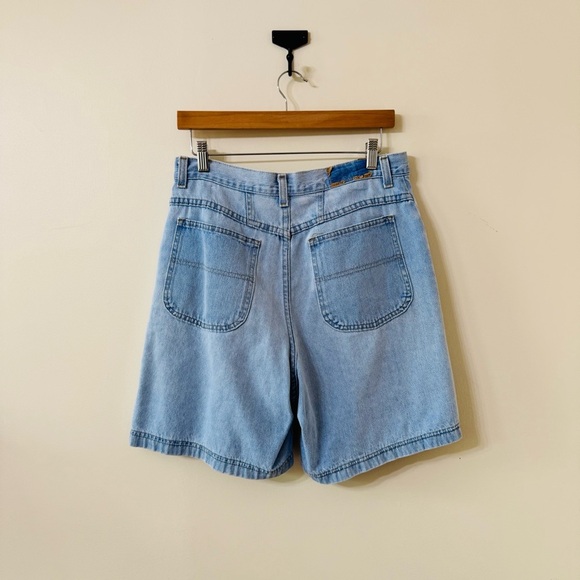 vintage lightwash RIDERS denim shorts - Picture 4 of 8
